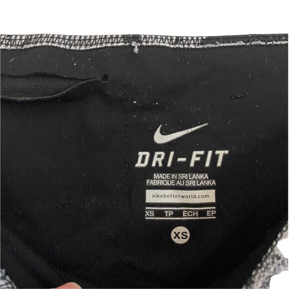 Nike XS Leggings Workout Marbled Print Black Gray Dri Fit Stretch - Picture 4 of 9